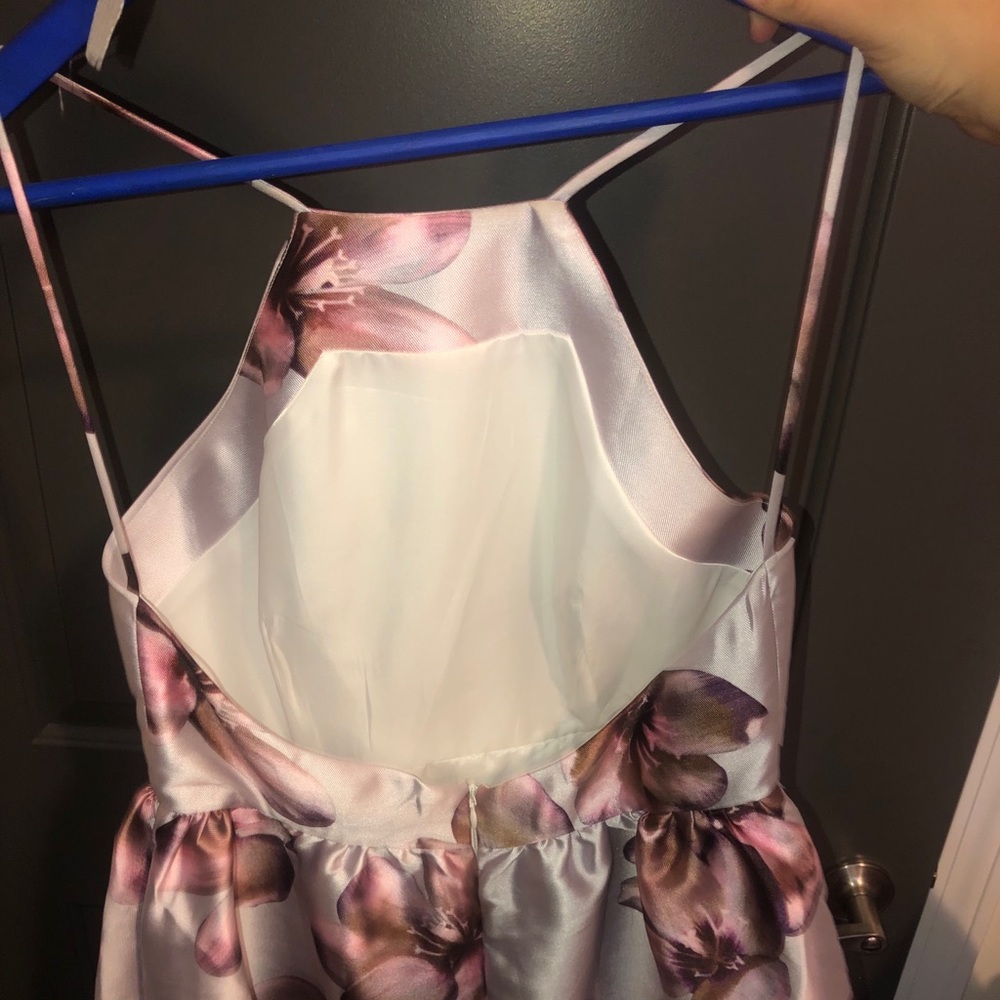 Lulu’s Dress - Picture 2 of 4